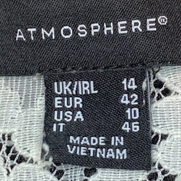 Atmosphere Lace Back V neck Blouse Cream Ivory Size 10 - Picture 3 of 7